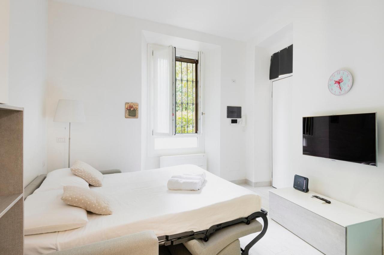 Easylife - Comodo Studio In Corso Di Porta Romana Milaan Buitenkant foto